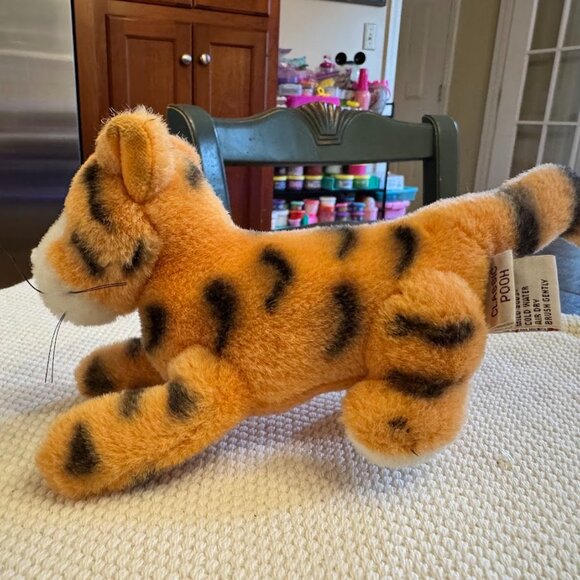 Gund Disney Classic Pooh TIGGER 10" Plush Stuffed Animal - Picture 2 of 7